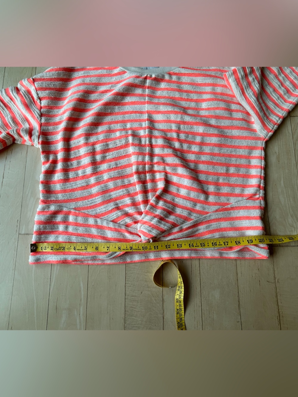 Evereve Women’s Noah Stripe Sweatshirt Neon Coral/Cream Oversized Size Medium - Picture 11 of 15